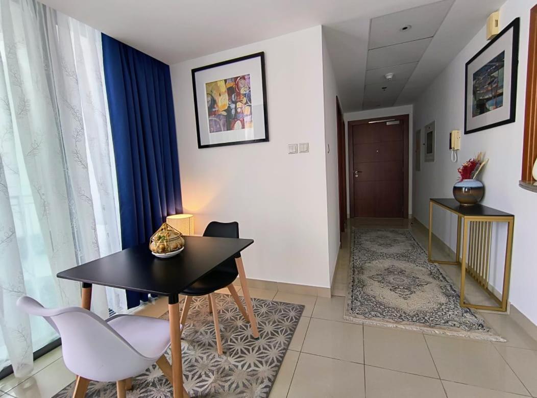 Trinity Holiday Homes - Standpoint Tower Downtown 두바이 외부 사진